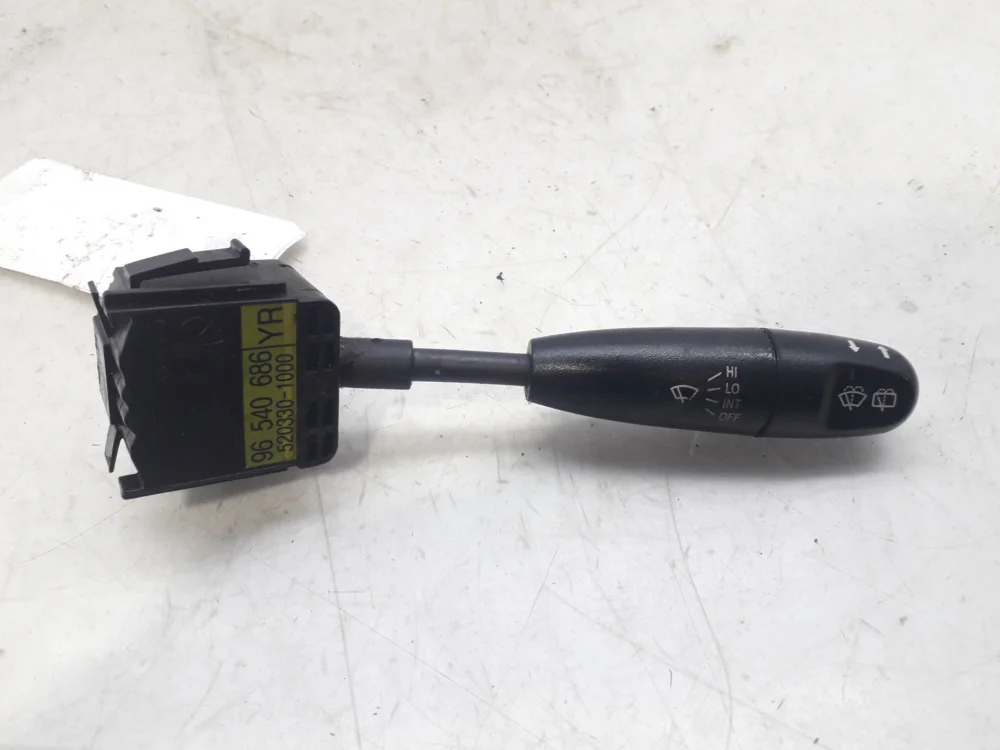 Imprescindible (Must-Have) MANDO LIMPIA CHEVROLET KALOS 96540686-7397072
