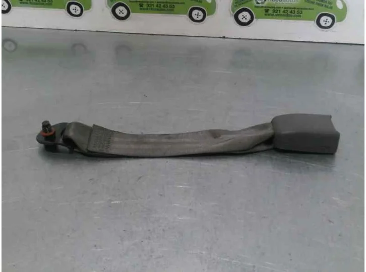 ENGANCHE CINTURON TRASERO DERECHO 5 PUERTAS Oferta